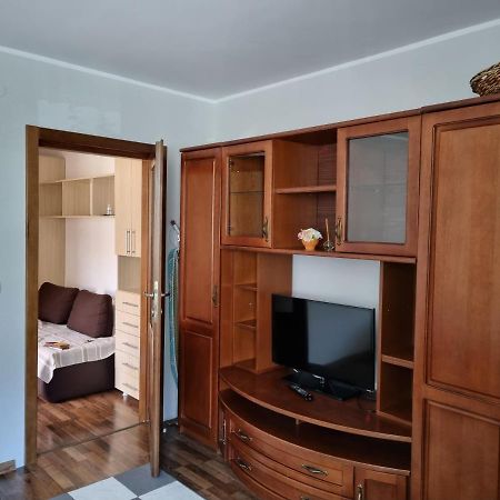 Yla Apartments Piatra Neamţ Esterno foto