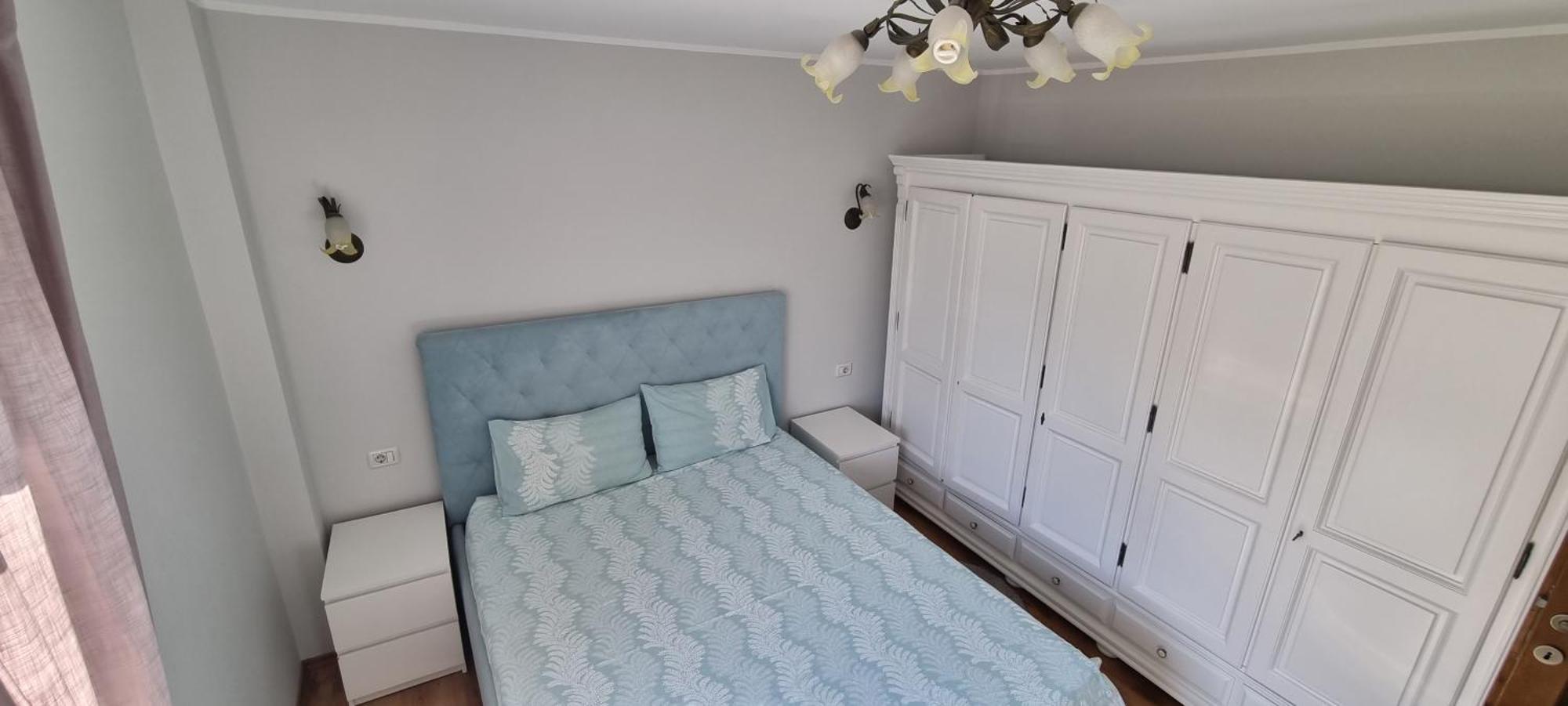 Yla Apartments Piatra Neamţ Esterno foto